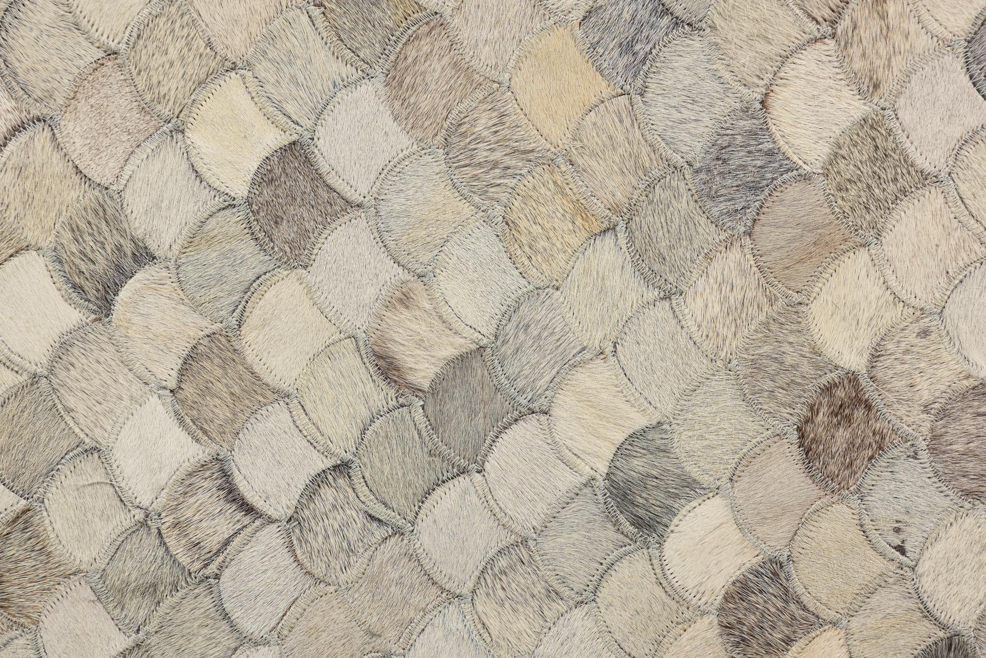 2' 1 x 3' Cowhide Rug