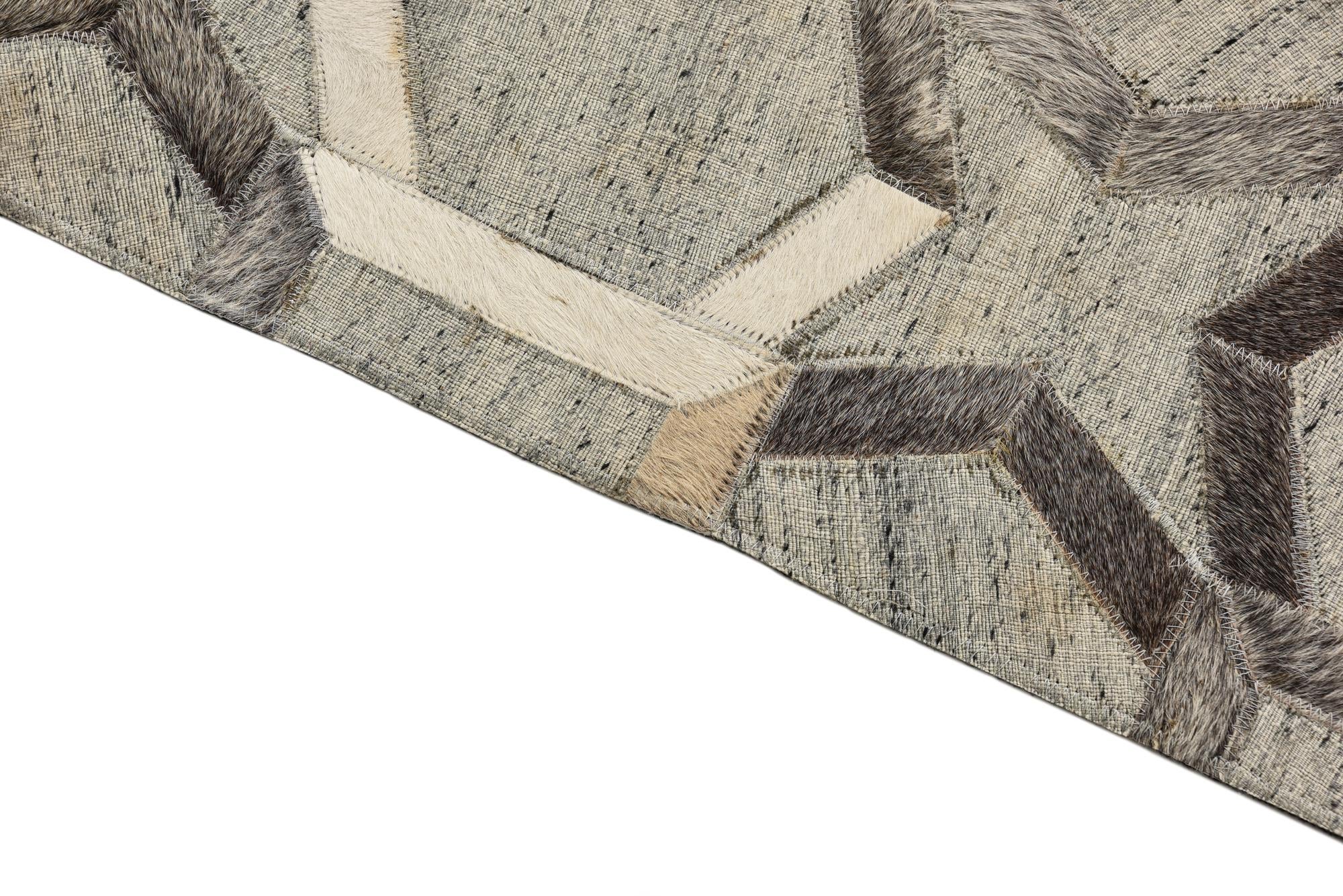 2' x 3' Cowhide Rug