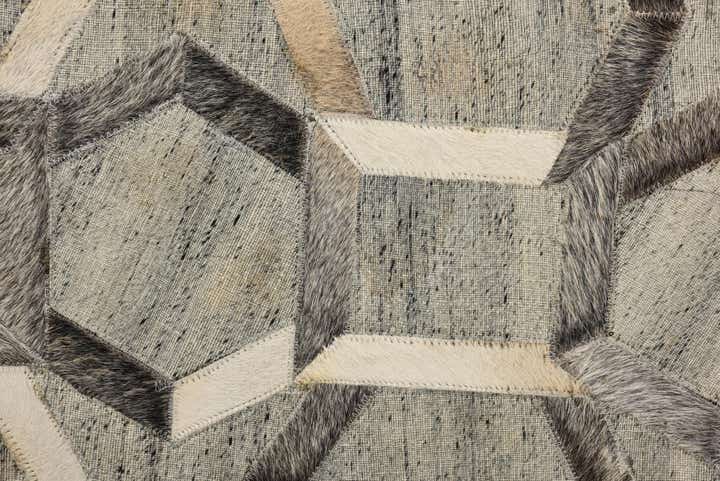 2' x 3' Cowhide Rug