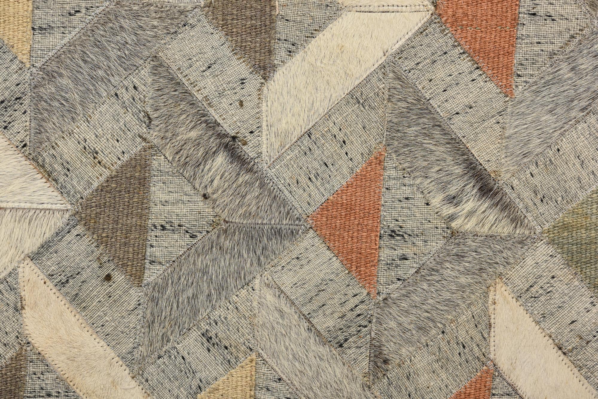 2' 2 x 3' 3 Cowhide Rug