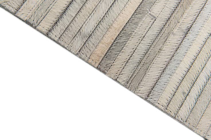 Detail image of 5' x 8' Cowhide Stocks Rug