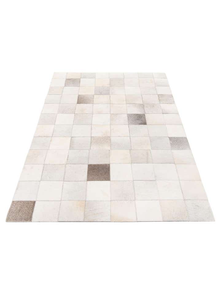 3' 11 x 5' 10 Cowhide Stocks Rug