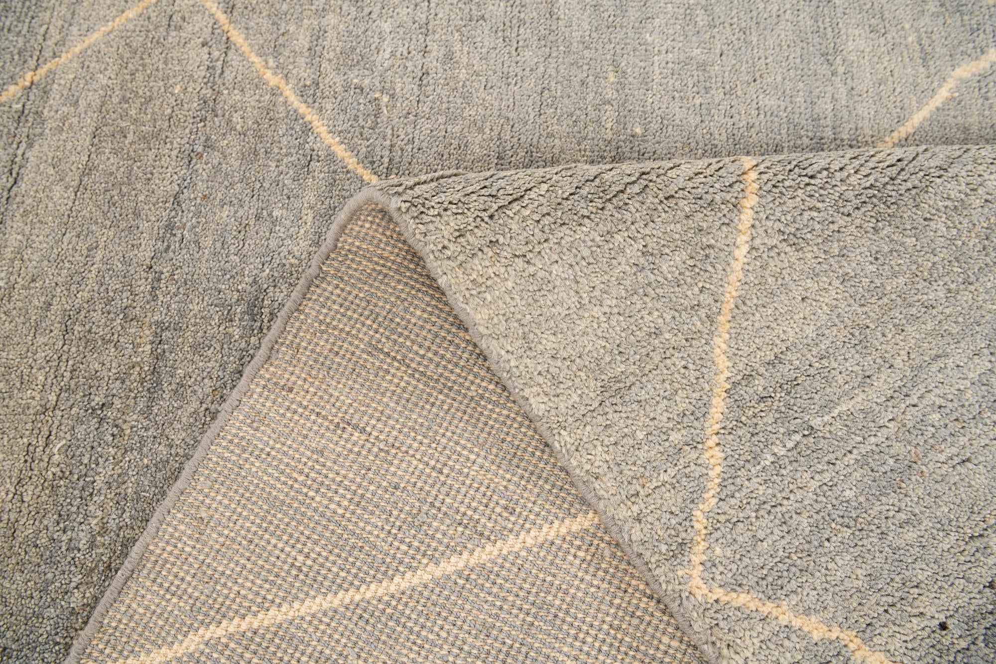 4' 7 x 6' 7 Hand Knotted Darya Wool Rug