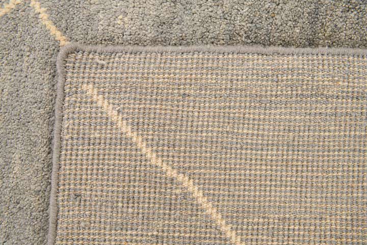 4' 7 x 6' 7 Hand Knotted Darya Wool Rug