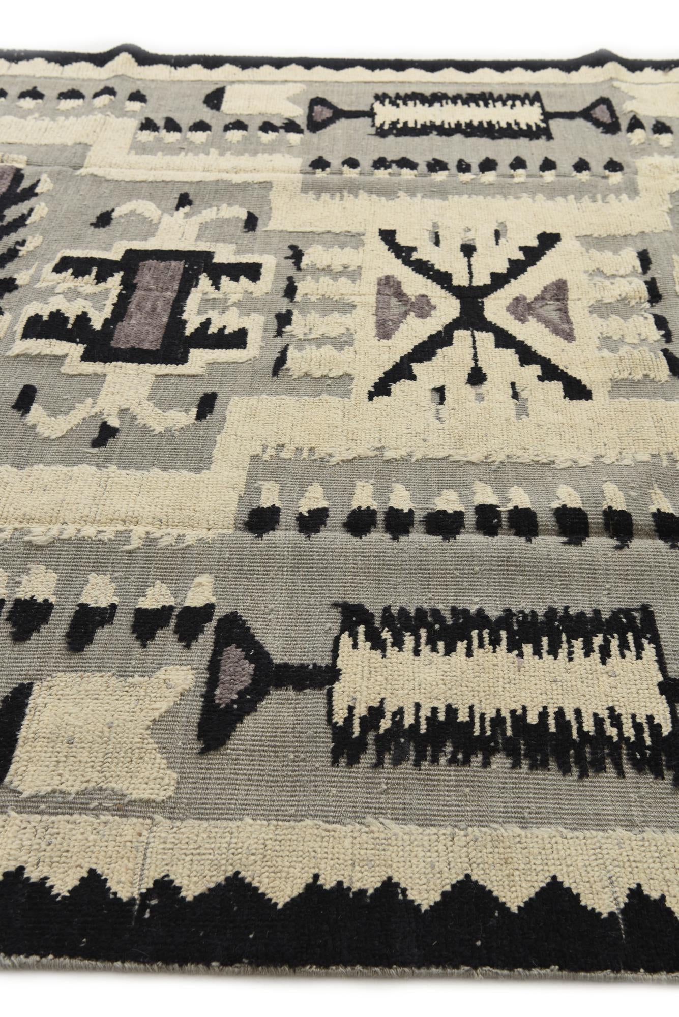 8' 1 x 10' 5 Hand Knotted Darya Wool Rug