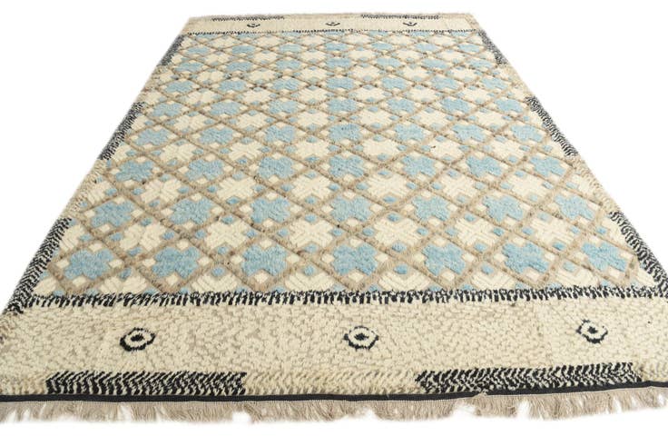 Detail image of 8' 10 x 12' 3 Hand Knotted Darya Wool Rug