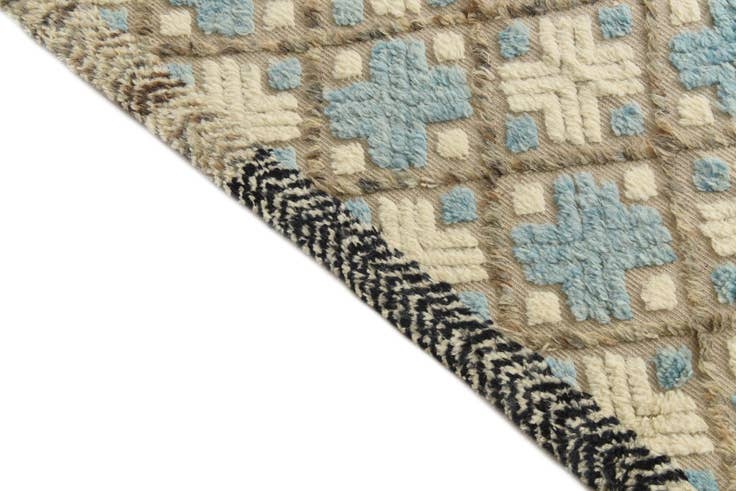 Detail image of 8' 10 x 12' 3 Hand Knotted Darya Wool Rug