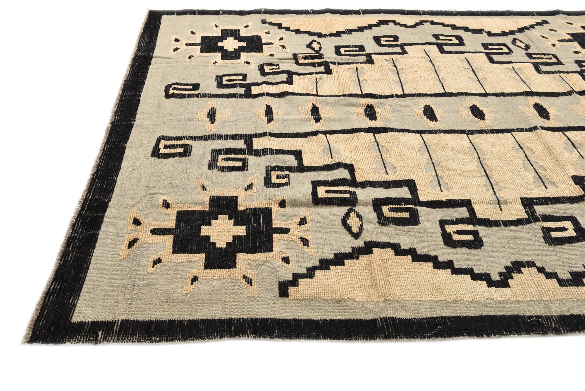 8' x 10' 6 Hand Knotted Darya Wool Rug