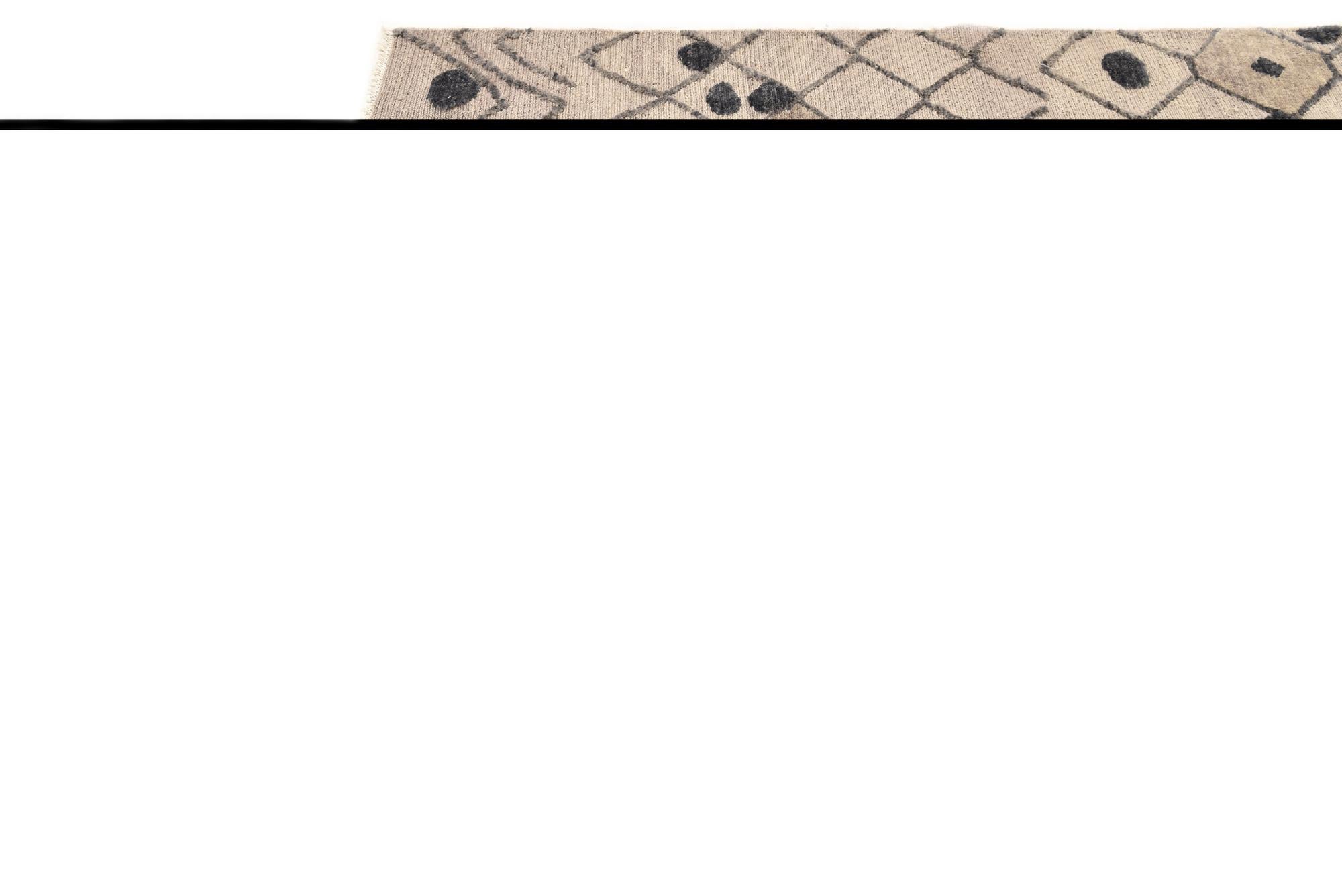 5' 1 x 6' 5 Hand Knotted Darya Wool Rug
