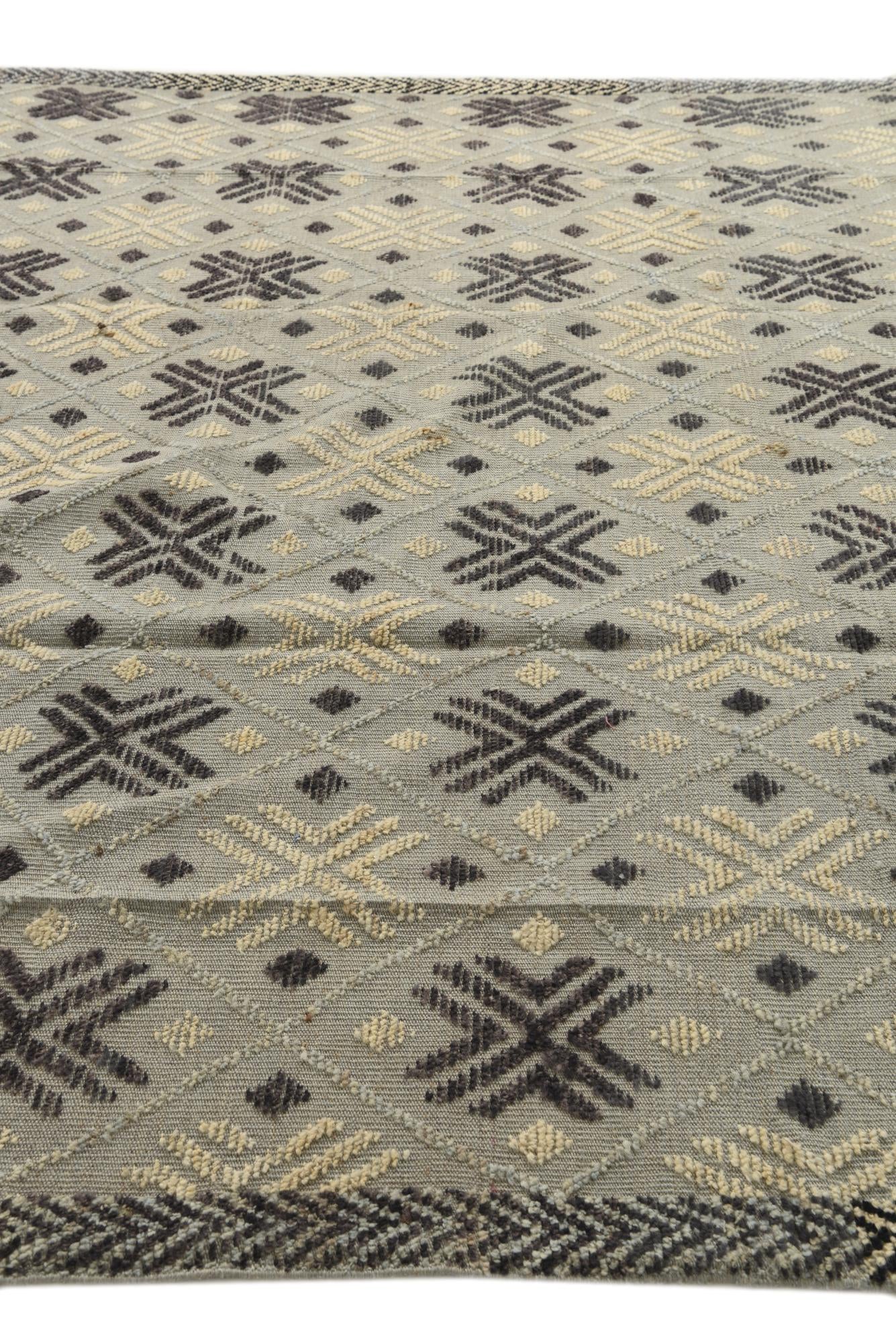 8' 8 x 12' Hand Knotted Darya Wool Rug