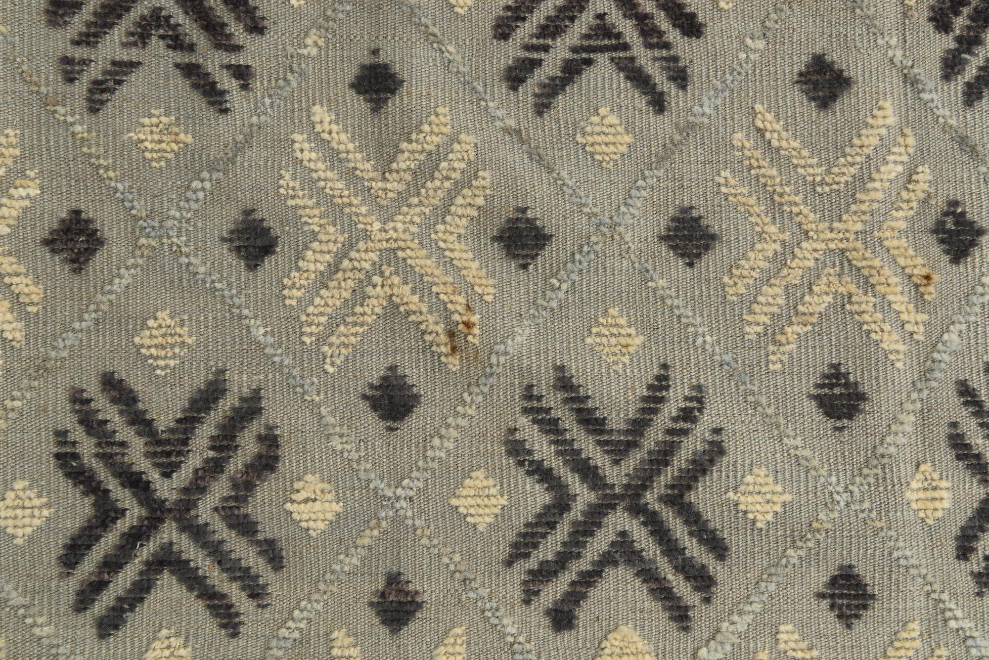 8' 8 x 12' Hand Knotted Darya Wool Rug