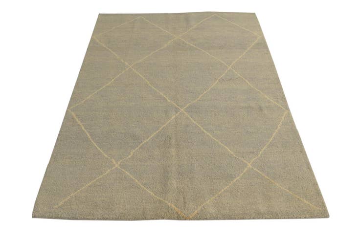 Detail image of 4' 8 x 6' 7 Hand Knotted Darya Wool Rug