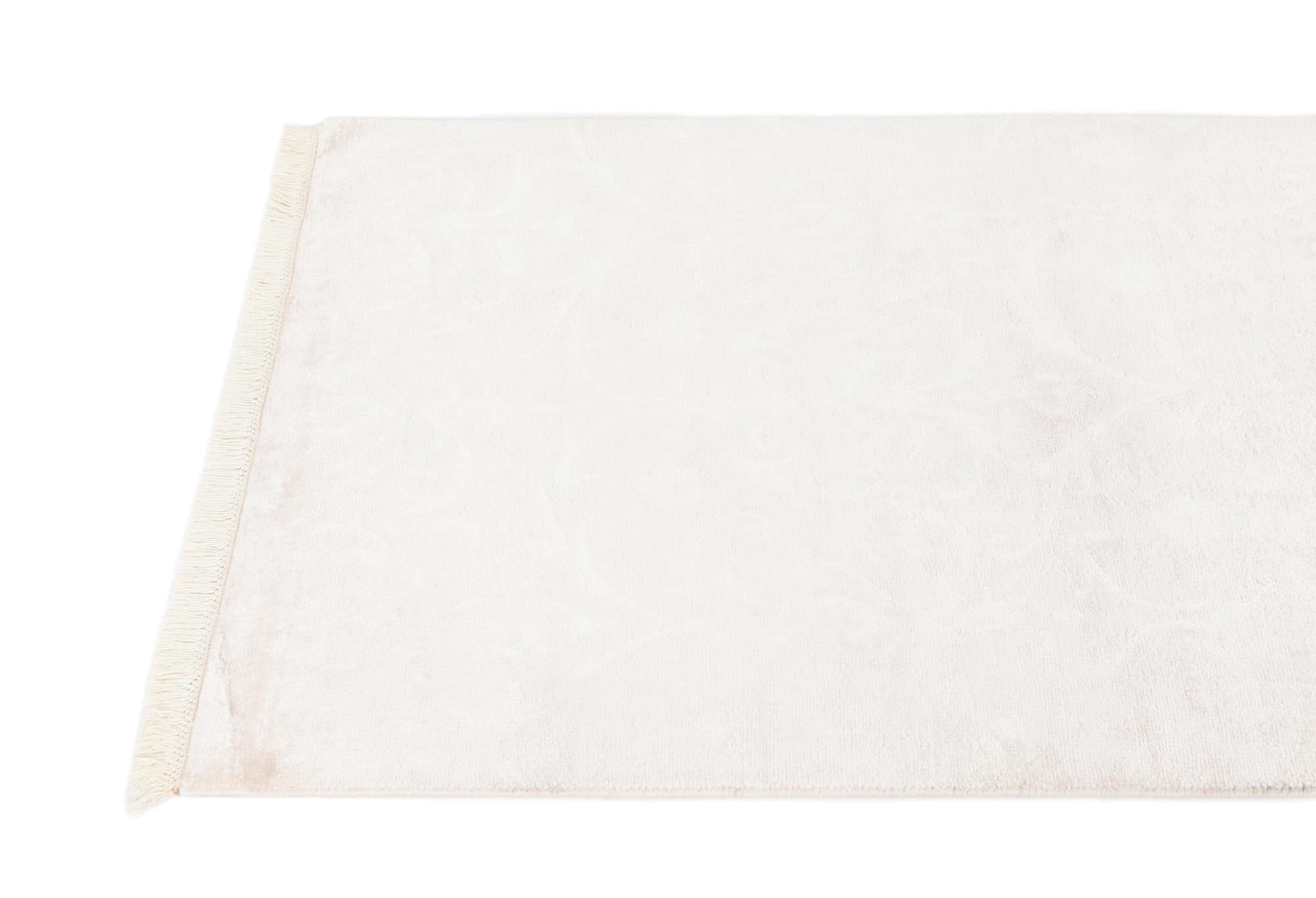 2' 7 x 5' Hand Knotted Darya Wool Rug
