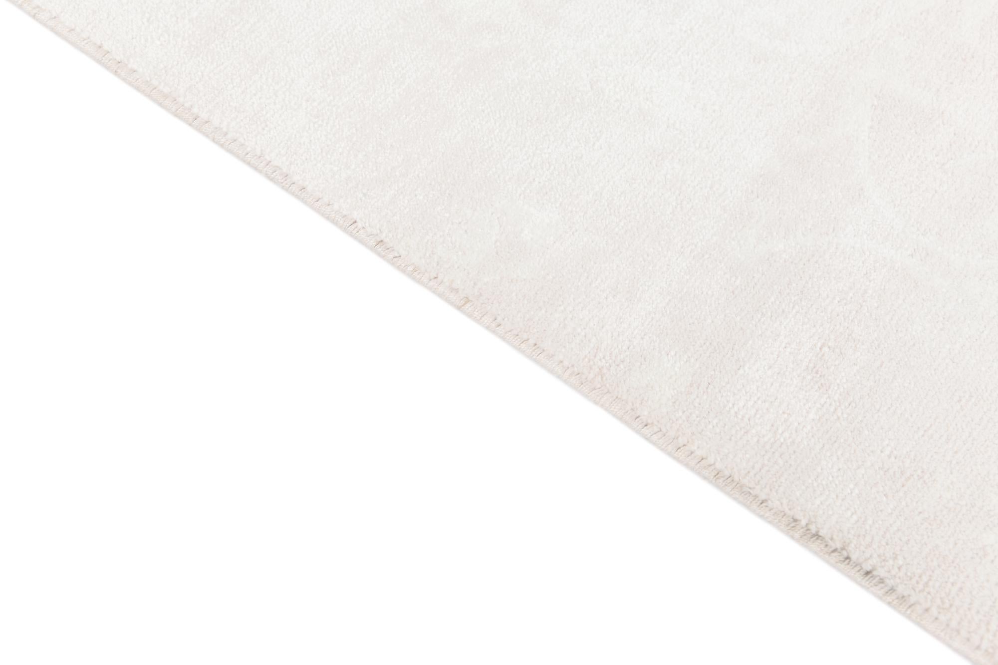 2' 7 x 5' Hand Knotted Darya Wool Rug