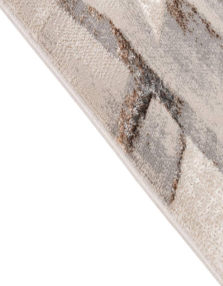 Detail image of 5' 2 x 7' 6 Delilah Rug