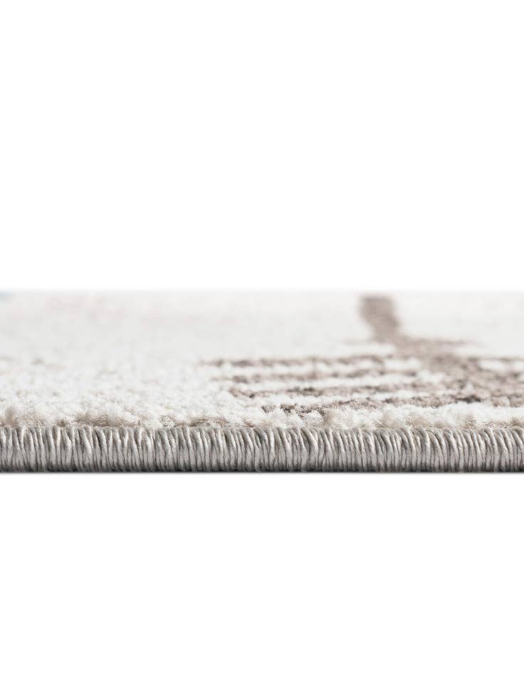 Detail image of 2' x 3' Equinox Rug