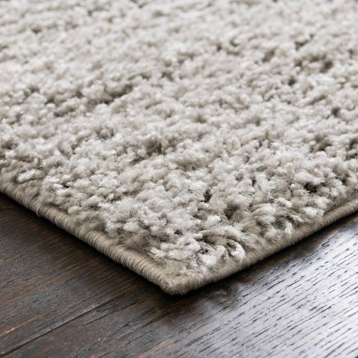 Detail image of 10' x 14' Everyday Shag Rug