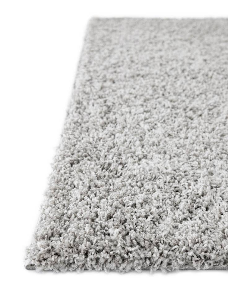 Detail image of 7' x 10' Everyday Shag Rug