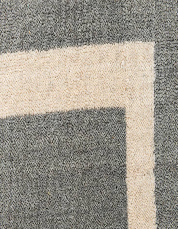 Detail image of 2' x 2' 11 Jill Zarin Natural Wool Rug