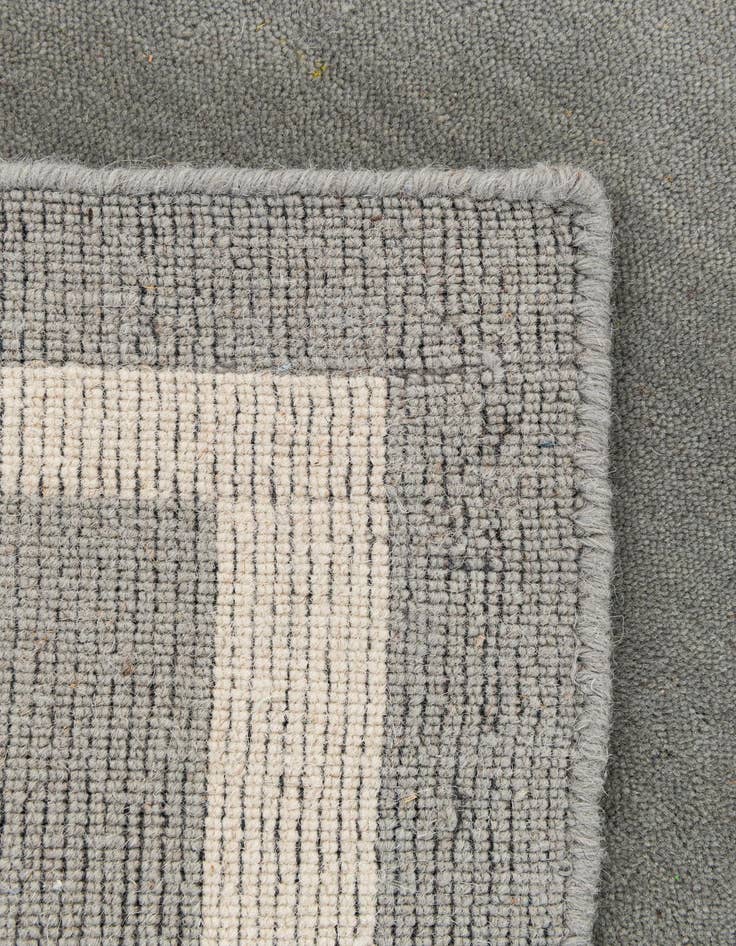 Detail image of 2' x 2' 11 Jill Zarin Natural Wool Rug