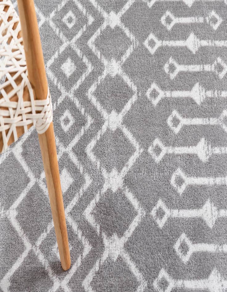 Detail image of 6' x 9' Kasbah Trellis Rug