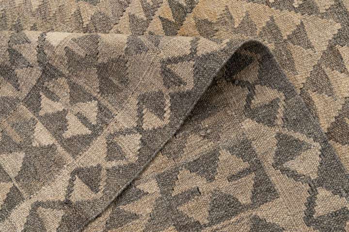 3' 11 x 6' 2 Hand Woven Kilim Maymana Wool Rug