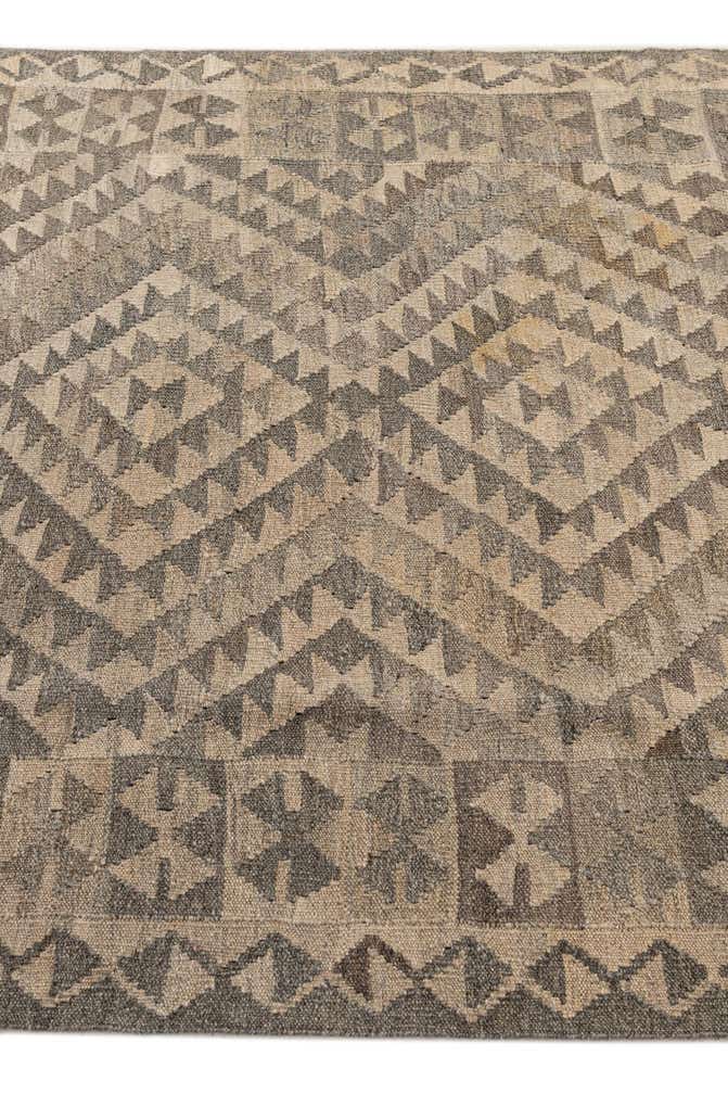 3' 11 x 6' 2 Hand Woven Kilim Maymana Wool Rug