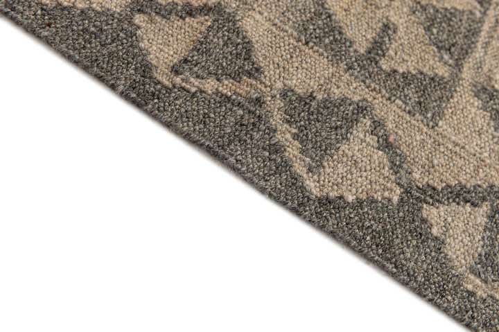 3' 11 x 6' 2 Hand Woven Kilim Maymana Wool Rug