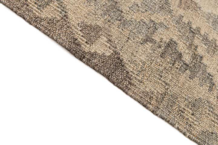 5' 5 x 6' 10 Hand Woven Kilim Maymana Wool Rug