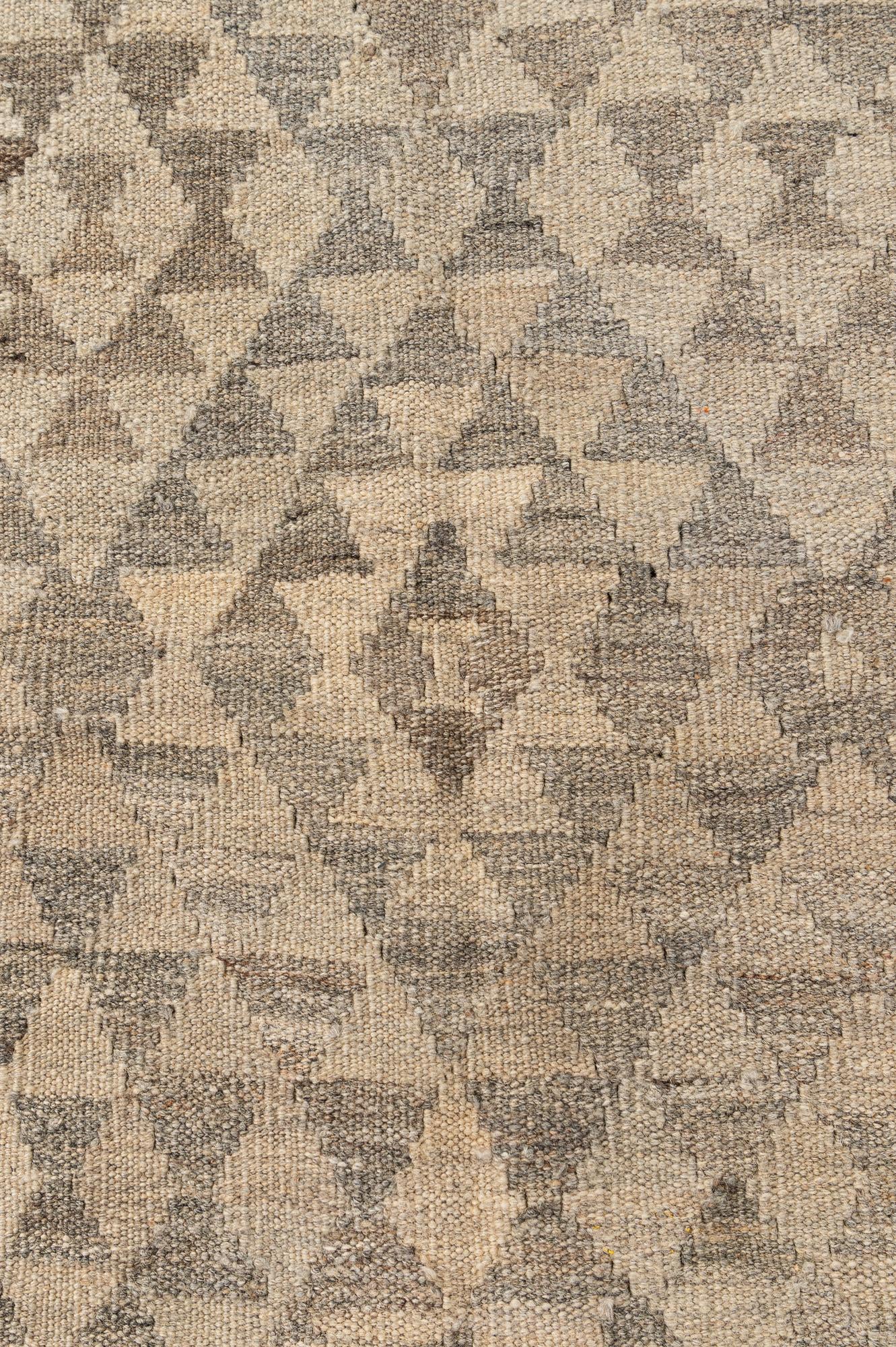 5' 5 x 6' 10 Hand Woven Kilim Maymana Wool Rug