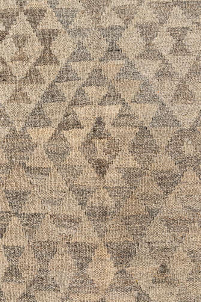 5' 5 x 6' 10 Hand Woven Kilim Maymana Wool Rug