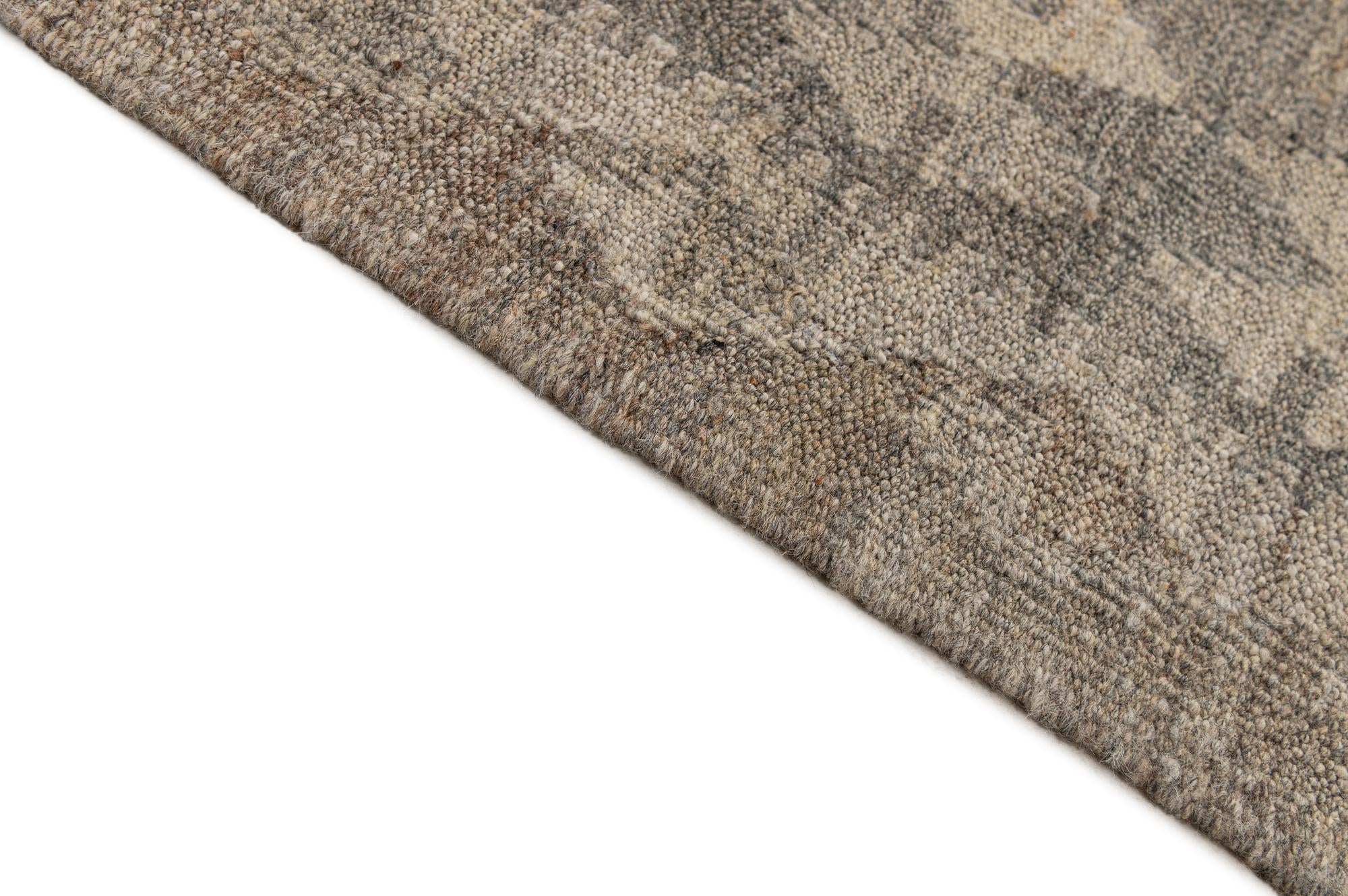 6' 5 x 9' 7 Hand Woven Kilim Maymana Wool Rug