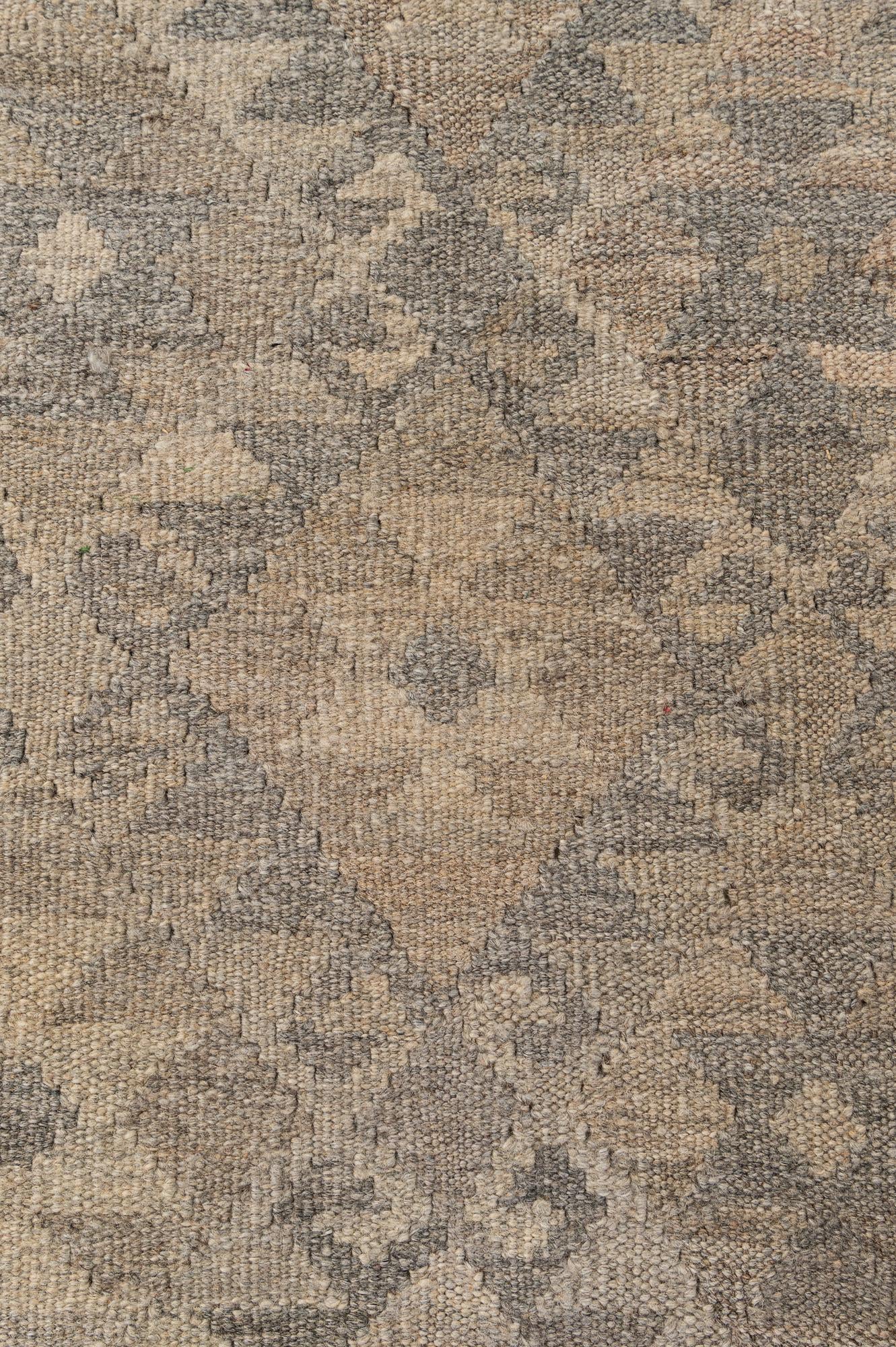 6' 5 x 9' 7 Hand Woven Kilim Maymana Wool Rug