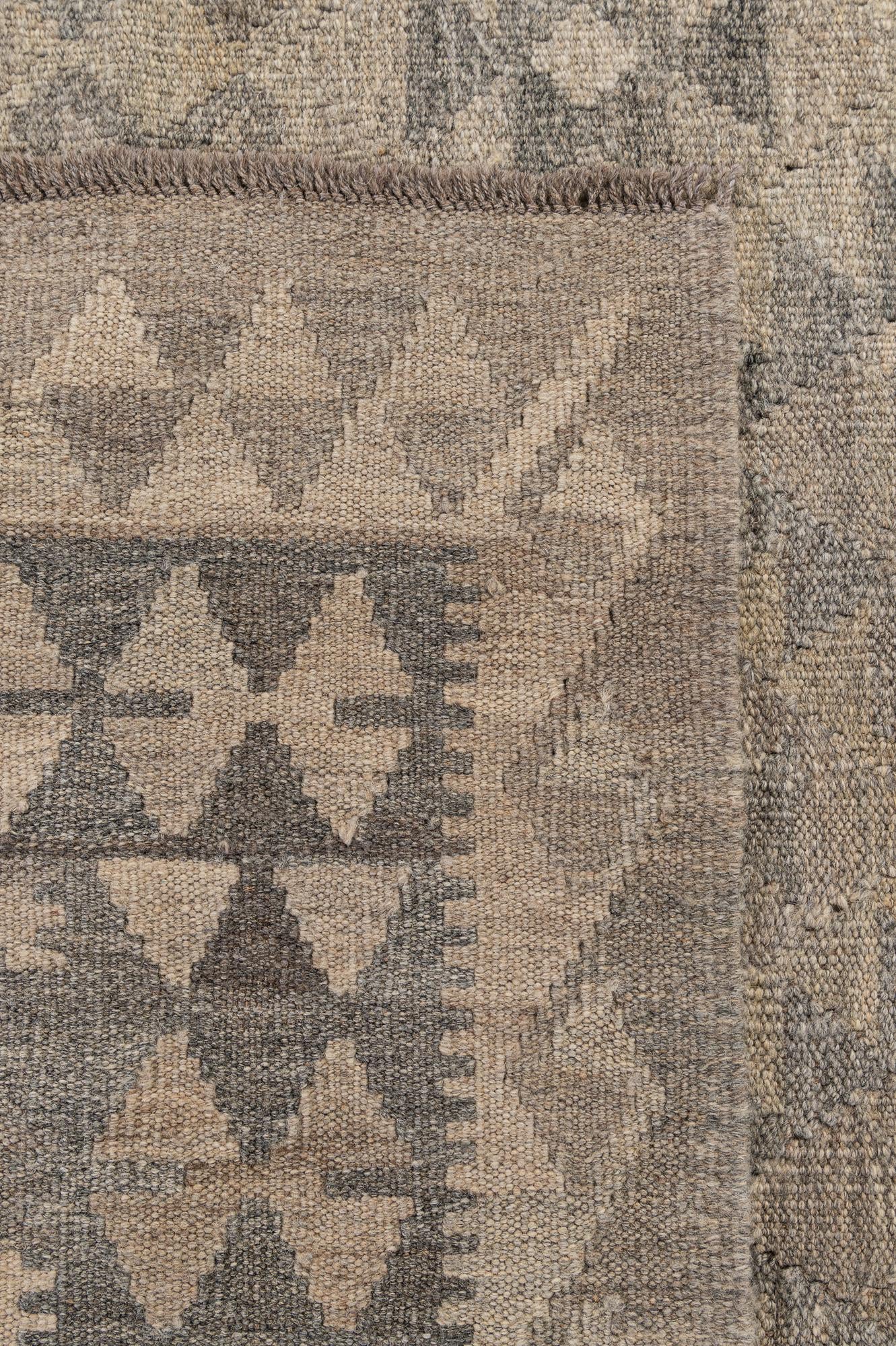 6' 5 x 9' 7 Hand Woven Kilim Maymana Wool Rug