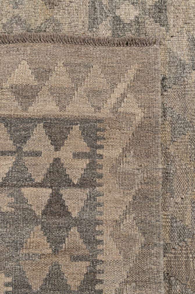 6' 5 x 9' 7 Hand Woven Kilim Maymana Wool Rug