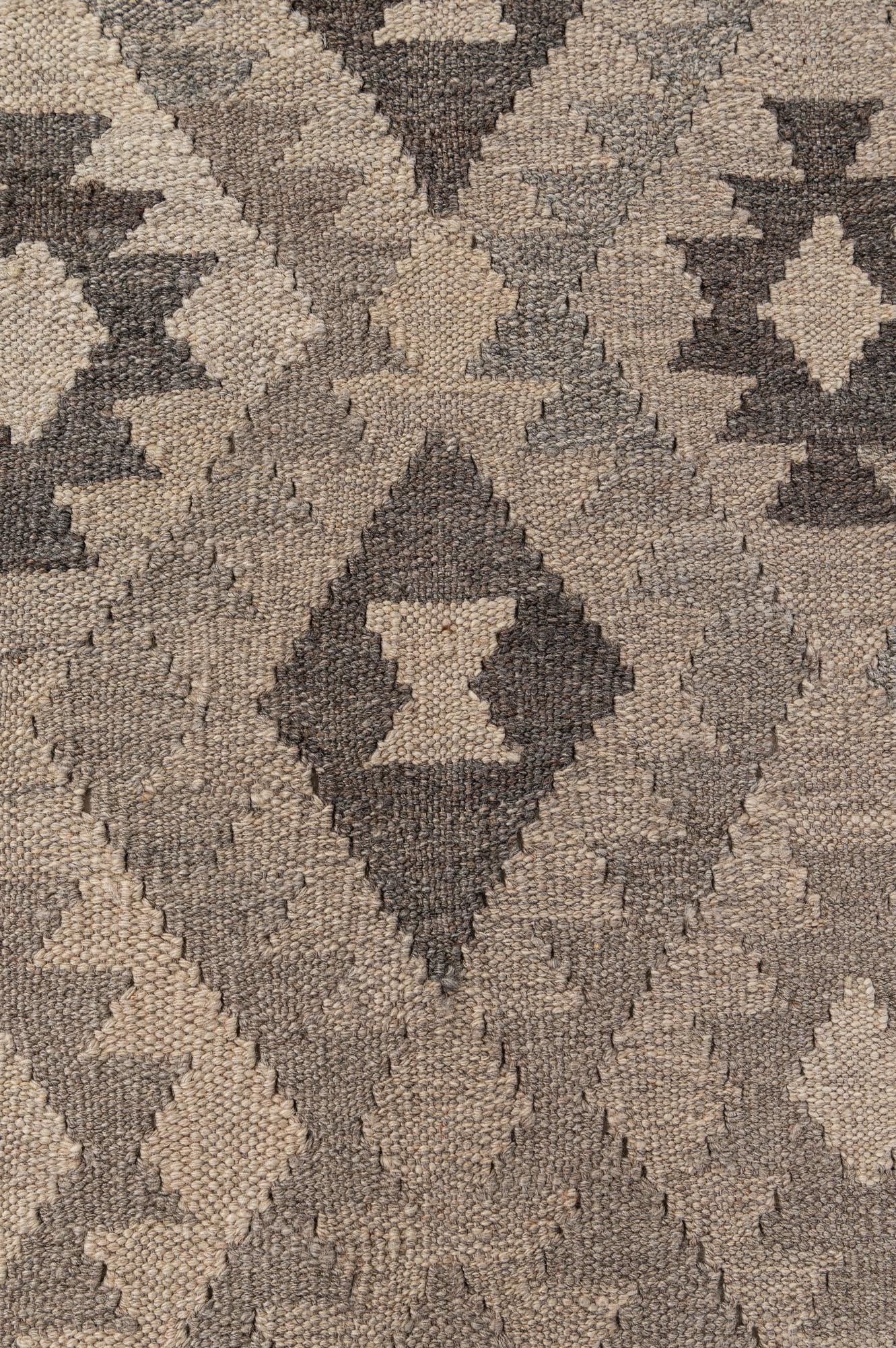 6' 9 x 10' Hand Woven Kilim Maymana Wool Rug