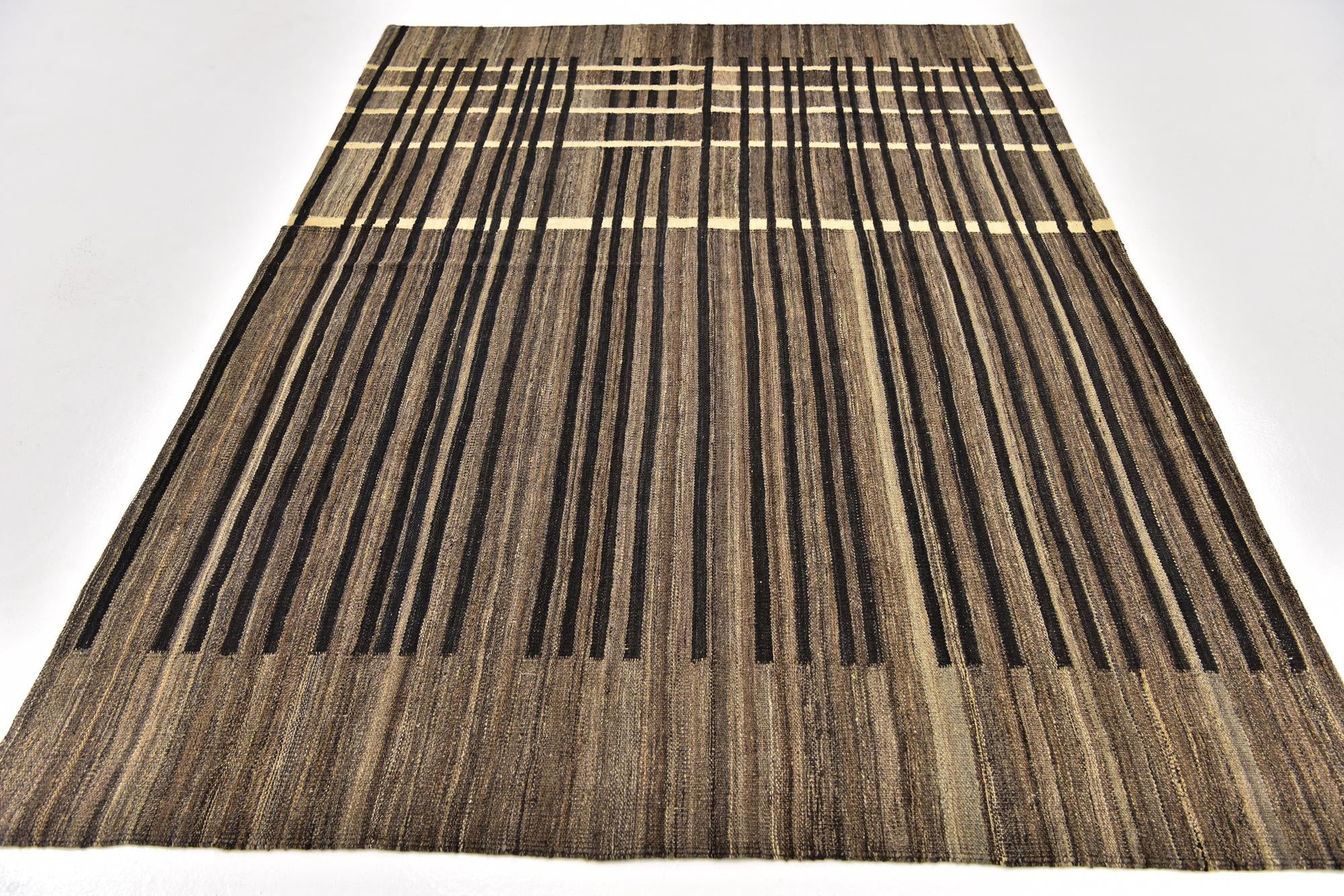 5' 6 x 8' Hand Woven Kilim Modern Wool Rug