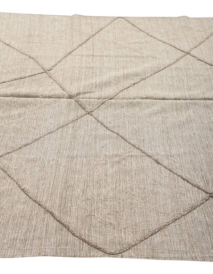 Detail image of 5' 2 x 8' Hand Woven Kilim Modern Wool Rug