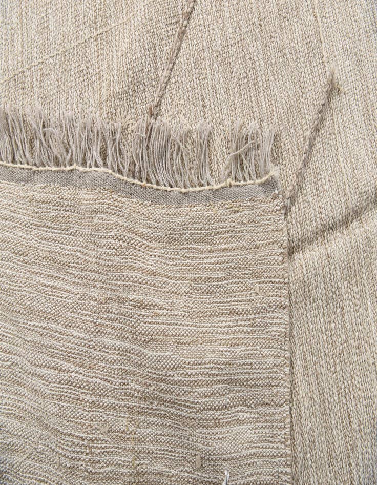 Detail image of 5' 2 x 8'  Hand Woven Kilim Modern Wool Rug