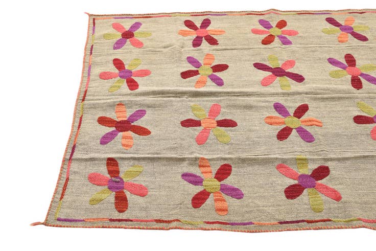 Detail image of 3' 11 x 5' 4 Hand Woven Kilim Suzani Wool Rug
