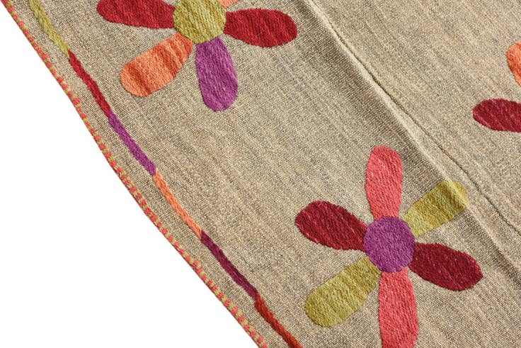 Detail image of 3' 11 x 5' 4 Hand Woven Kilim Suzani Wool Rug