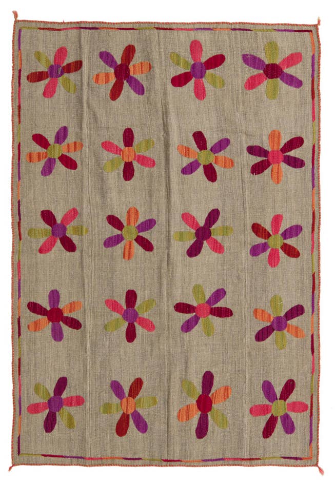 Detail image of 3' 11 x 5' 4 Hand Woven Kilim Suzani Wool Rug