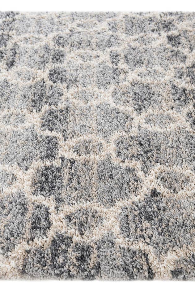Detail image of 5' 4 x 7' 7 Lagom Shag Rug