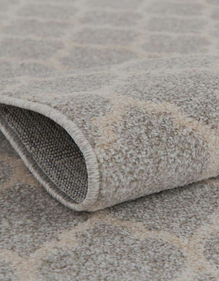 7' 10 x 11' Lattice Rug