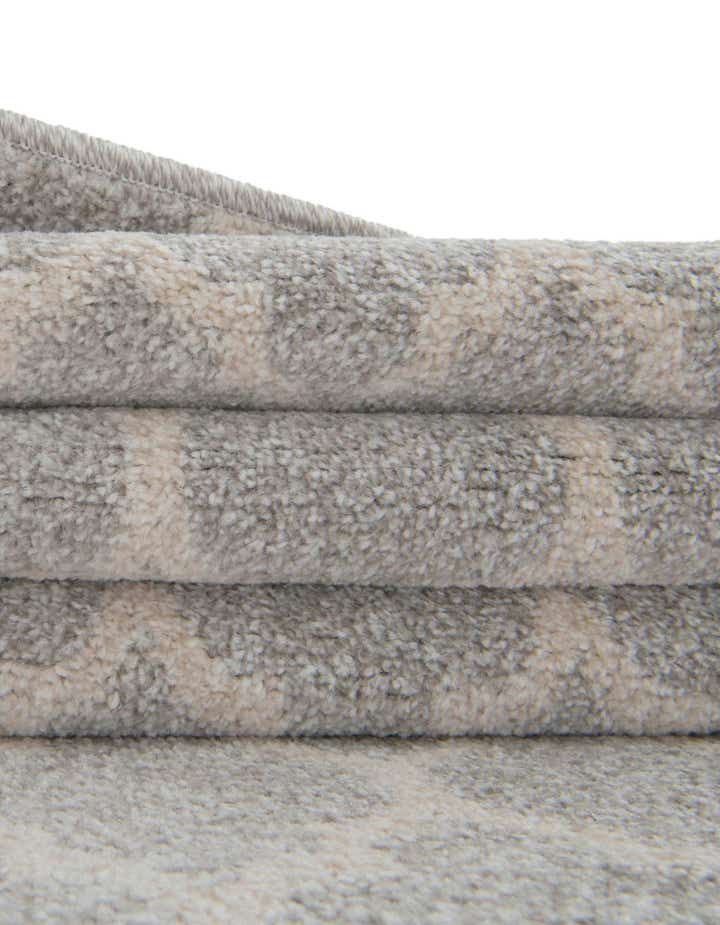 7' 10 x 11' Lattice Rug