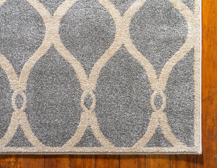 Detail image of 9' x 12' Lattice Rug