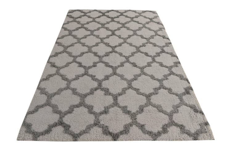 Detail image of 5' x 7' 10 Lattice Shag Rug