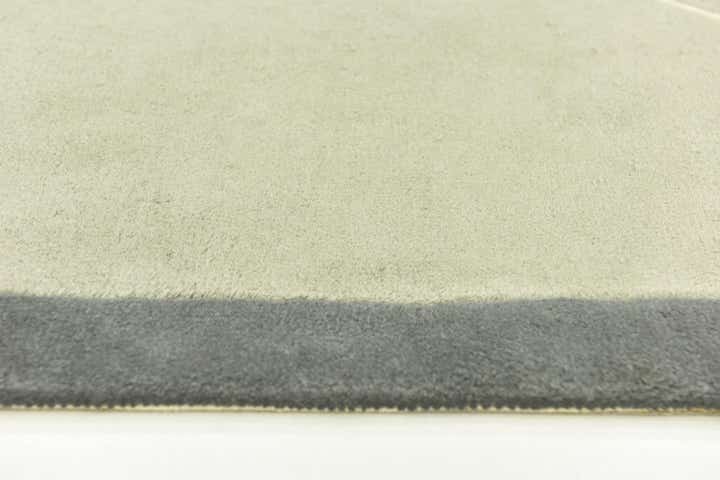 5' 6 x 7' 8 Luna Wool Rug