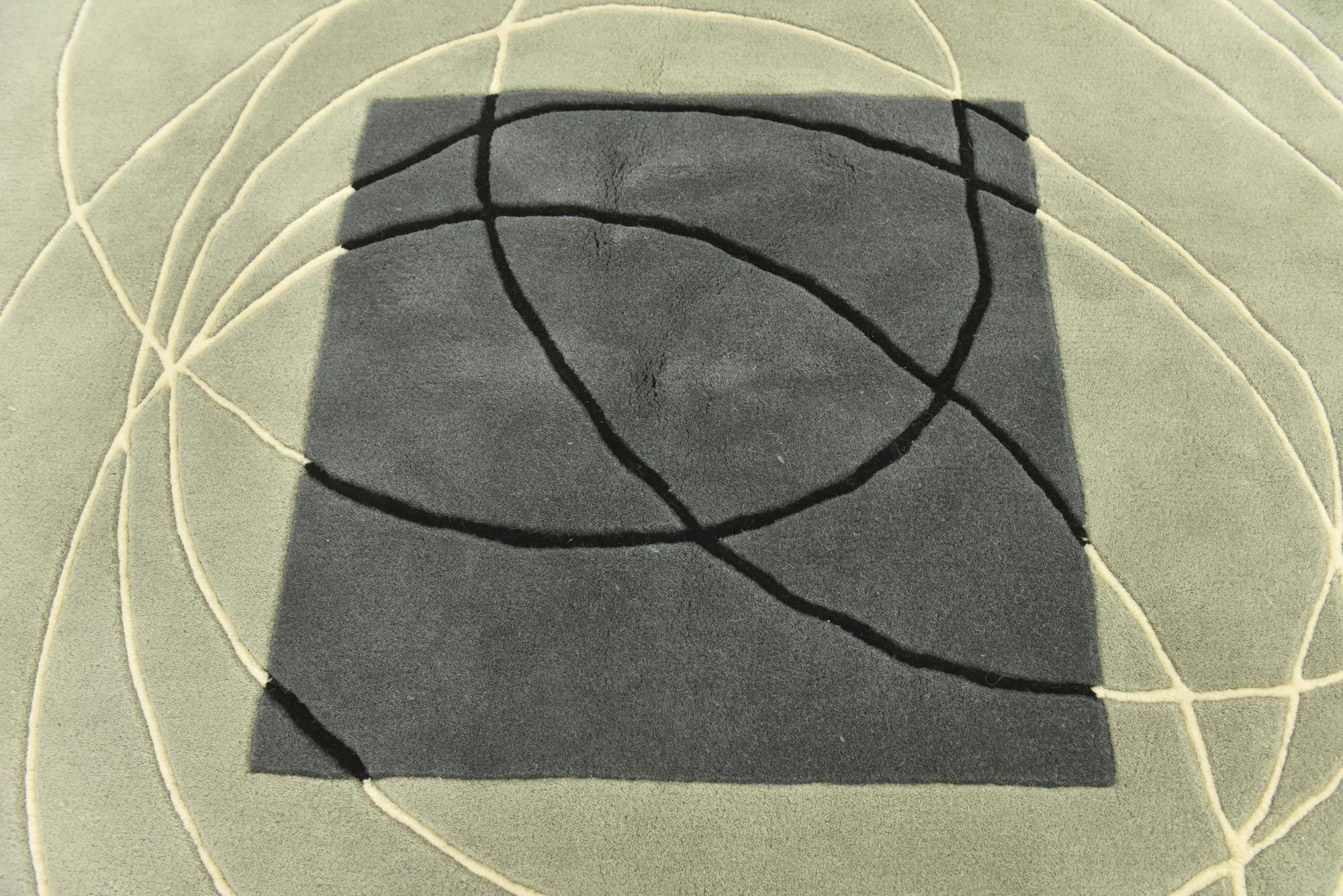 5' 7 x 7' 9 Luna Wool Rug