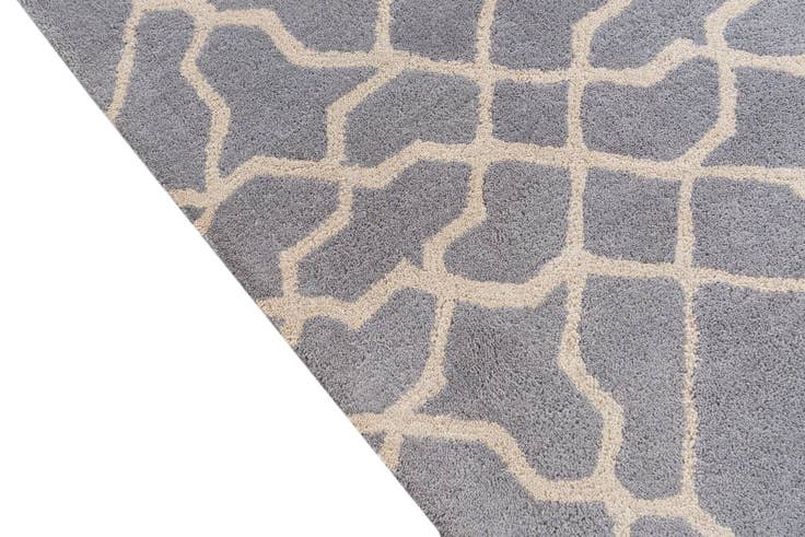 Detail image of 5' 1 x 8' Luna Rug